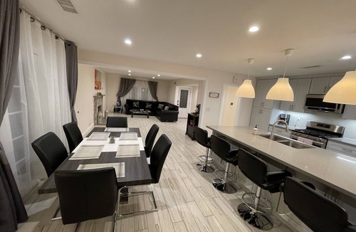Canoga Park House | Remodeled 4-Bed, 2-Bath Home with Comfy Beds, Yard Space in Quiet Neighborhood