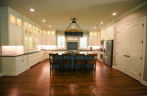 Woodson Village - Pershing House | Remodeled Aggieland Historic Home/Gameday Retreat