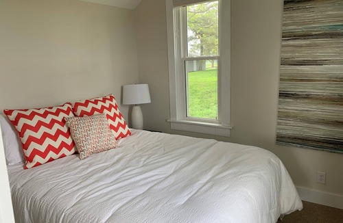 Leiters Ford Other | Remodeled farmhouse 3 miles from Culver Academies