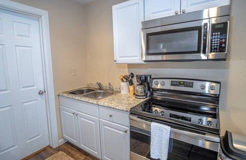 Arena District House | Remodeled Guest House Near Downtown/Military Base
