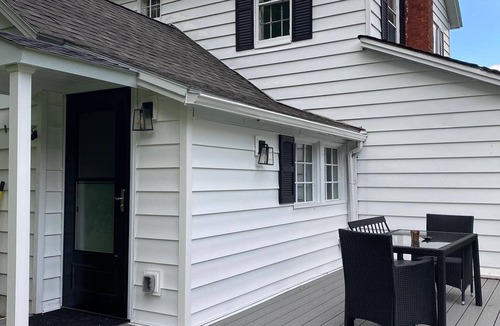 Fishs Eddy House | Remodeled historical farmhouse with luxury kitchen and bathrooms
