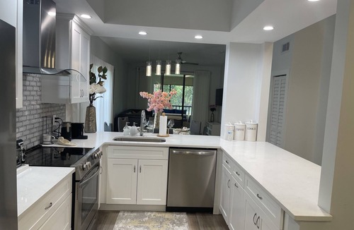 Bradenton Condo | Remodeled, Luxurious 2BR+2Bath by IMG+Beach