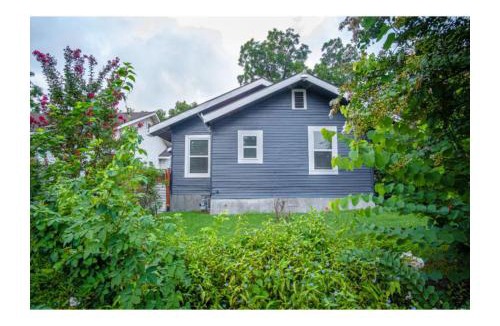 Mahncke Park Apartment | Remodeled Modern 1BR1BA Apt Near Downtown, 5min Pearl