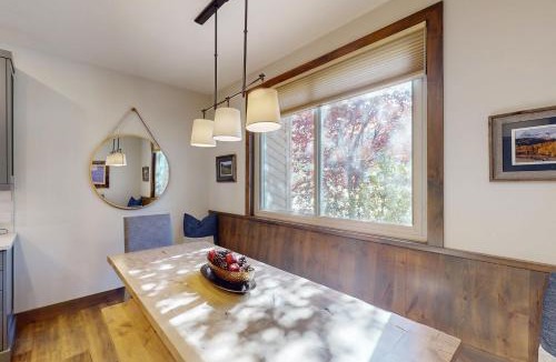 Eagle-Vail House | Remodeled Mountain-View Escape