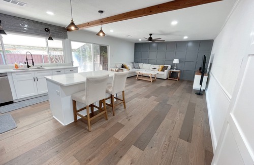 Plano House | Remodeled ranch home In the heart of west PLANO