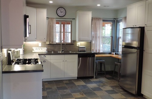 Peter Pan House | Remodeled stylish, 3 bedrooms 2 story log cabin, hottub, sleeps 7 ,PeterPan area