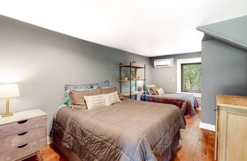 Bentonville Cabin | Remodeled two-story cabin with full kitchen, wrap-around deck, grill, partial AC