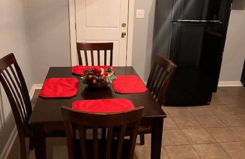 Greenville Apartment | Remodeled Vintage Duplex near ECU & Hospital