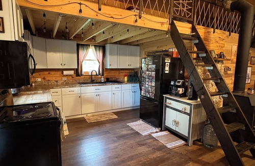 Grantsburg Cabin | Remote and quiet!