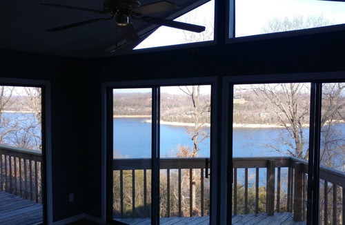 Eureka Springs House | Remote Beaver Lake Home with Stunning View