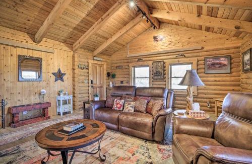 Glendo House | Remote Cabin w/Gas Stove < 7 Mi to Town!
