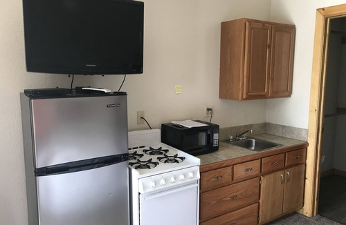Stillwater Apartment | Remote Efficiency Apartment C (Upstairs)