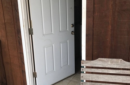 Stillwater Apartment | Remote Efficiency Apartment C (Upstairs)