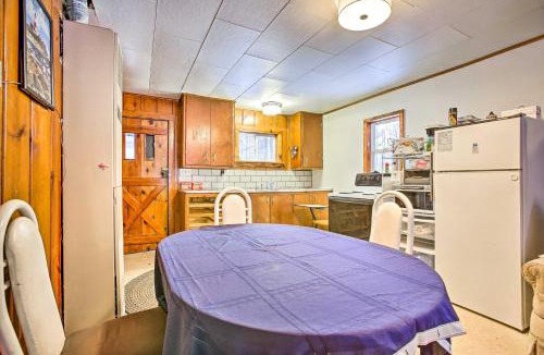 Wellston House | Remote Michigan Retreat on 10 Acres w/Grill!