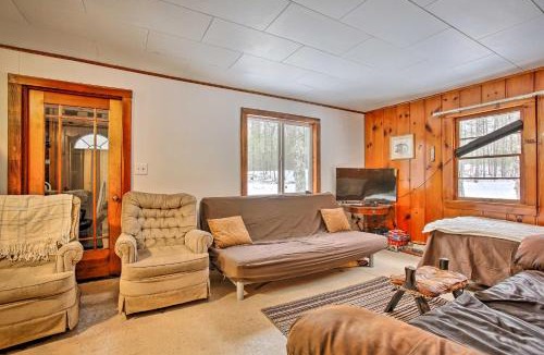 Wellston House | Remote Michigan Retreat on 10 Acres w/Grill!