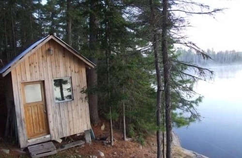 River Valley Cottage | Remote off grid island with log cabin and great fishing, water access only.