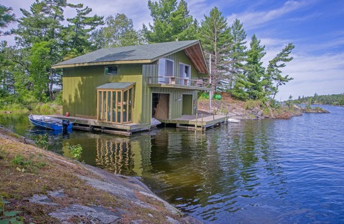 Kenora Cottage | Remote wilderness island with comforts of home