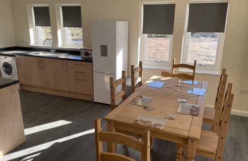 Halkirk Cottage | Remote Wilderness - sleeps 4 to 6