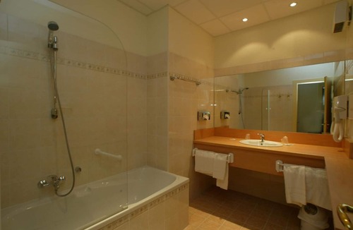 Knutange Hotel | Remotel