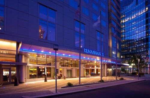 Seaport District Hotel | Renaissance Boston Seaport District