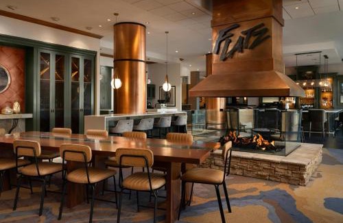 Broomfield Hotel | Renaissance Boulder Flatiron Hotel