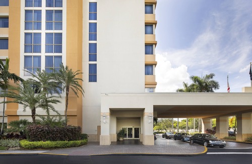 Plantation Hotel | Renaissance Fort Lauderdale West Hotel
