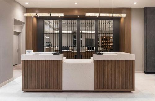 Framingham Hotel | Renaissance Framingham Hotel & Conference Center