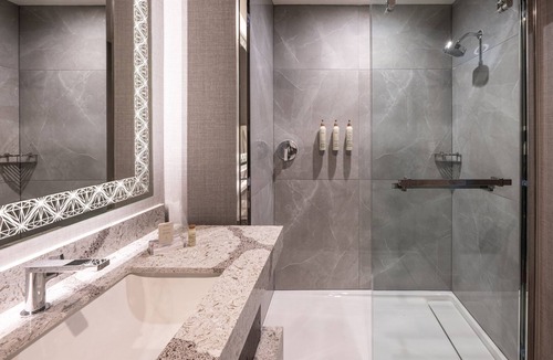 Bricktown Hotel | Renaissance Oklahoma City Downtown Bricktown Hotel