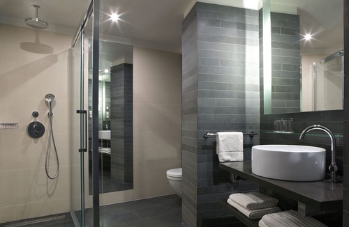 Ternes Hotel | Renaissance Paris Arc de Triomphe Hotel