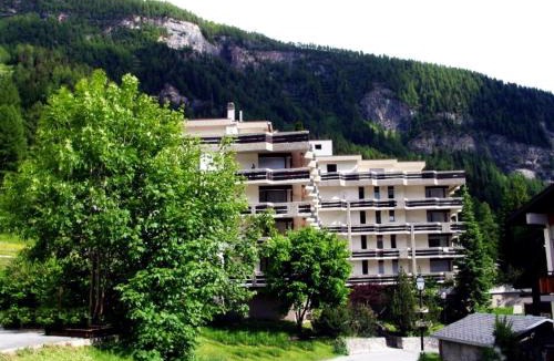 Leukerbad Apartment | Renato
