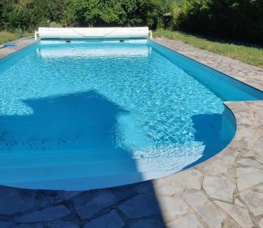 Molieres-Cavaillac House | Rendez-vous sous le tilleul, en Cevennes.