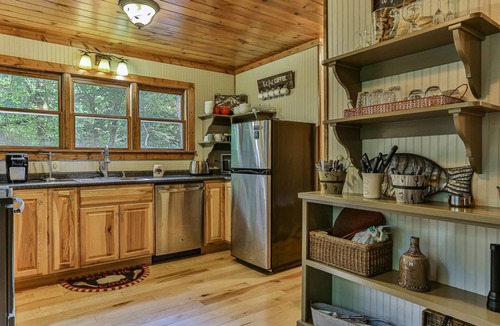 Ellijay Cabin | Rendezvous on the River