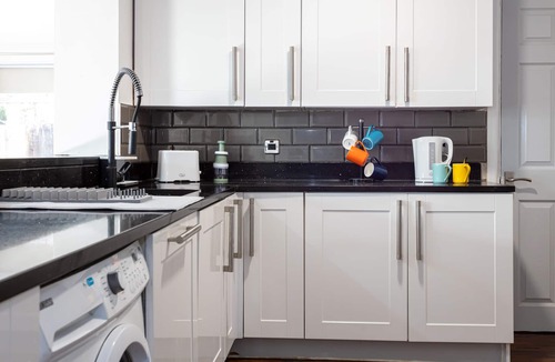 Bolton House | Renfrew House