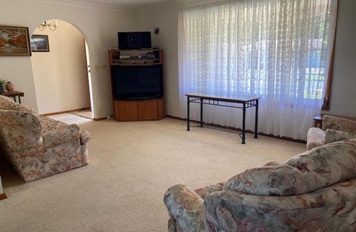 Tuncurry House | Rennies Retreat