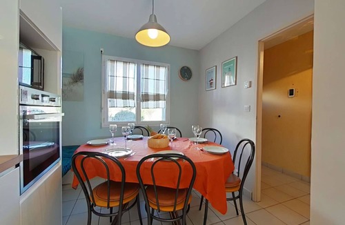 Saint-Gilles-Croix-de-Vie House | Renovated 3-BR House, WiFi, Near Beach & Center, Sleeps 7