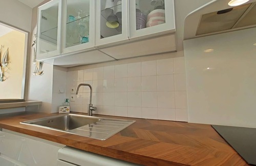 Saint-Gilles-Croix-de-Vie House | Renovated 3-BR House, WiFi, Near Beach & Center, Sleeps 7