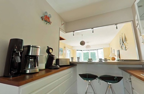 Saint-Gilles-Croix-de-Vie House | Renovated 3-BR House, WiFi, Near Beach & Center, Sleeps 7