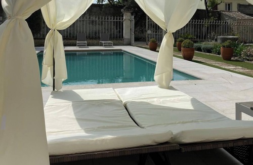 Saint-Genies-de-Comolas House | Renovated, spacious Les toiles à Elise mansion with swimming pool