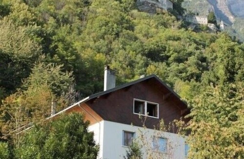 Saint-Pierre-d'Albigny House | Renovated country farm located between Chambéry and Albertville, towns of Art and History. Situation id