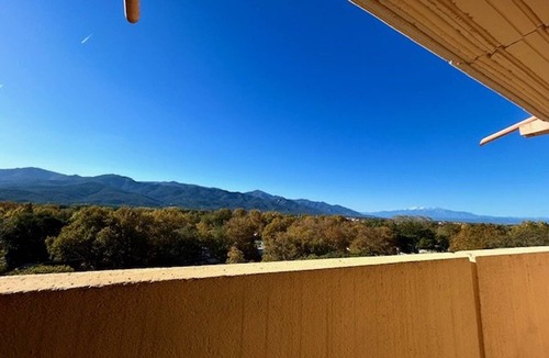 Argeles Plage Apartment | Renovated 1-bed apartment, near beach, secure parking