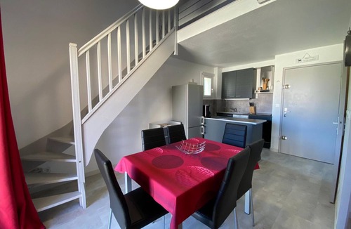 Plage d'Argeles Apartment | Renovated 2* apartment with loggia & parking, 5 min from beach - Argelès-sur-Mer