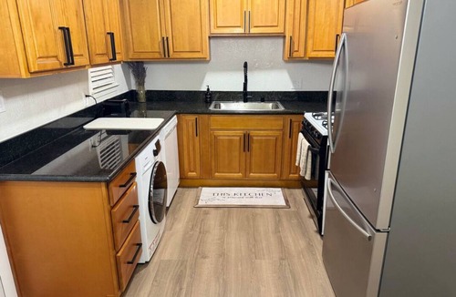 Rancho Cordova House | Renovated 2BR Cozy & Modern Oasis I HOT TUB & GAMES