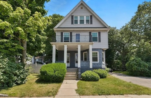Dedham Apartment | Renovated 3-bedroom apartment in Dedham - Legacy Mall