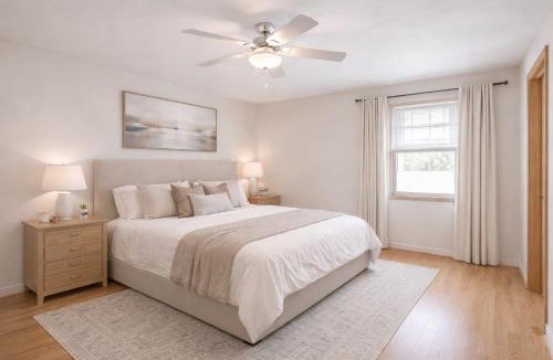 Prairie Village House | Renovated 3BR 20min to Arrowhead Stadium Sleeps 8