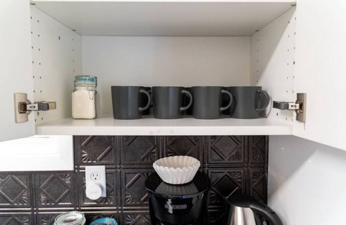 Hamilton House | Renovated 3BR Home w/High-Speed Internet & Parks