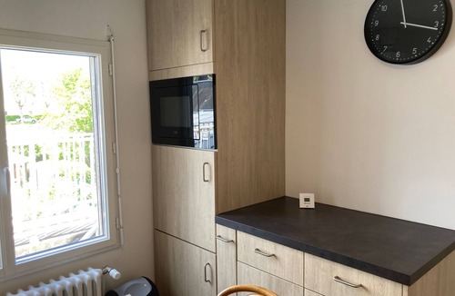 Touques Apartment | Renovated apartment for 6, near beach, Touques