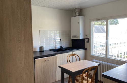 Touques Apartment | Renovated apartment for 6, near beach, Touques