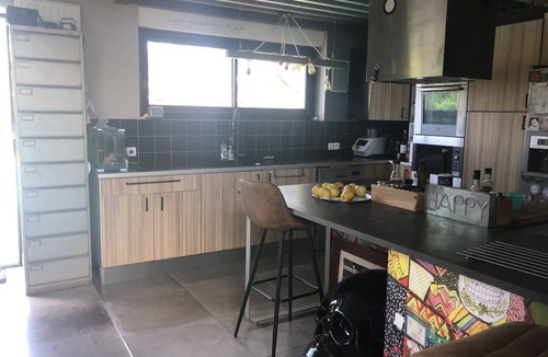 Parempuyre House | Renovated barn with pool