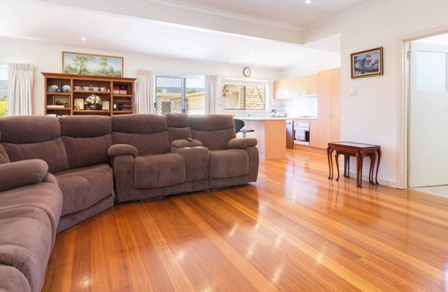 Rosebud House | RENOVATED BEACH BEAUTY - ROSEBUD