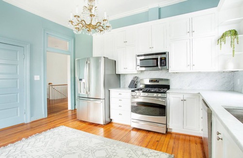 Historic Downtown Savannah Apartment | Renovated Bohemian Retreat w/Porch & Parking, Near Park by Lucky Savannah